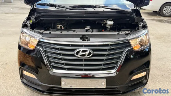 2021 Hyundai Grand Starex — foto 10 / 10