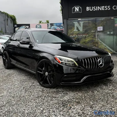 2021 Mercedes Clase C — foto 2 / 10
