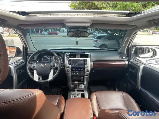 2023 Toyota 4 Runner — foto 3 / 9