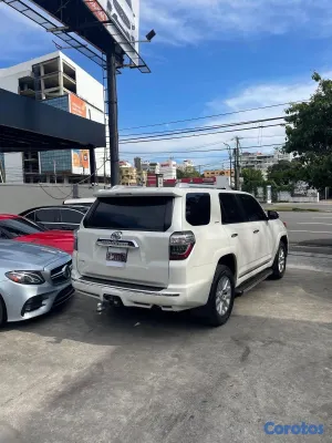 2023 Toyota 4 Runner — foto 7 / 9