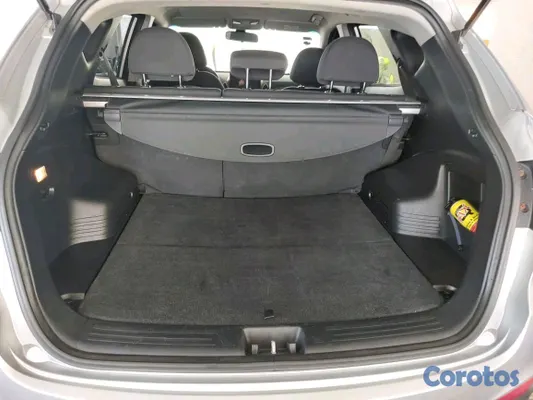 2011 Hyundai Tucson — foto 9 / 11