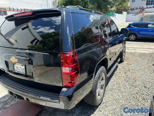 2014 Chevrolet Tahoe — foto 7 / 10