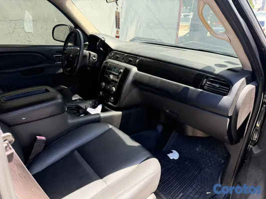 2014 Chevrolet Tahoe — foto 8 / 10