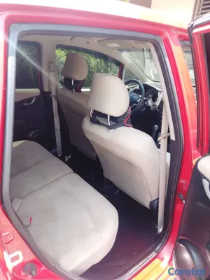 2013 Honda Fit — foto 11 / 17