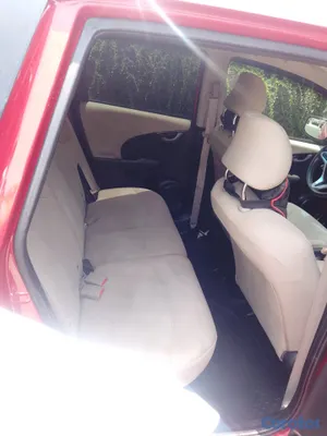 2013 Honda Fit — foto 12 / 17