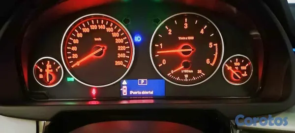 2014 BMW X5 — foto 7 / 10