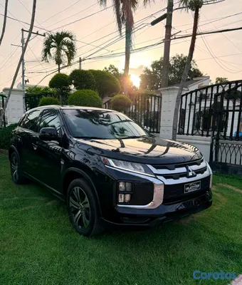 2020 Mitsubishi Outlander — foto 5 / 10