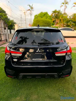 2020 Mitsubishi Outlander — foto 8 / 10