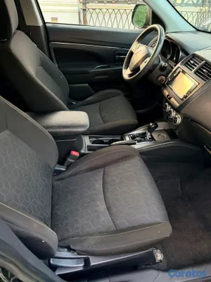 2020 Mitsubishi Outlander — foto 10 / 10