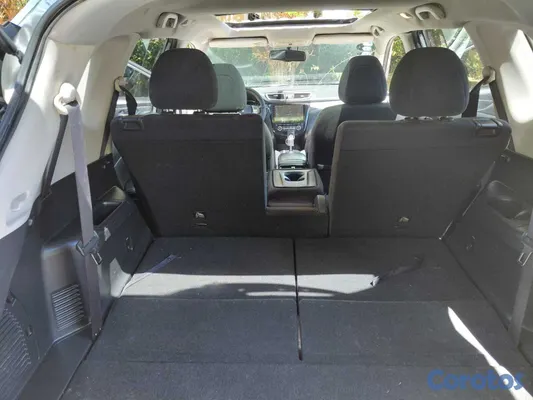 2016 Nissan X-Trail — foto 5 / 9