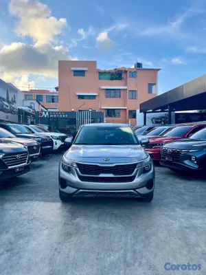 2021 Kia Seltos — foto 2 / 11