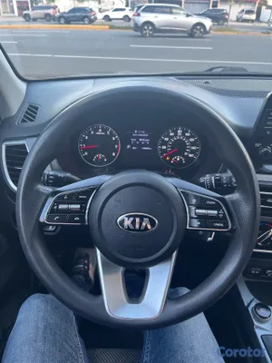 2021 Kia Seltos — foto 10 / 11