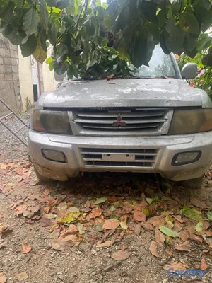 2005 Mitsubishi Montero — foto 9 / 9
