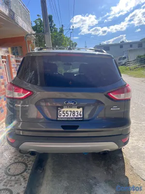 2015 Ford Escape — foto 12 / 13