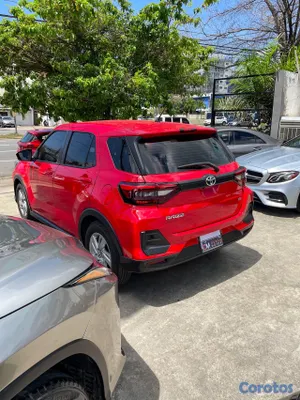 2023 Toyota Raize — foto 6 / 11