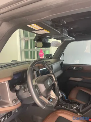 2023 Ford Bronco — foto 8 / 10