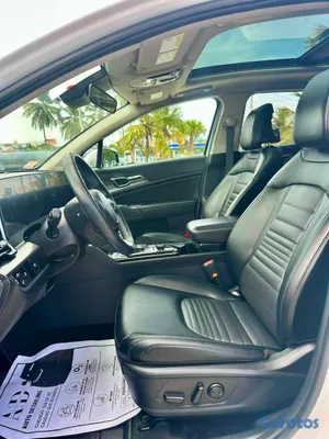 2025 Kia Sportage — foto 2 / 11