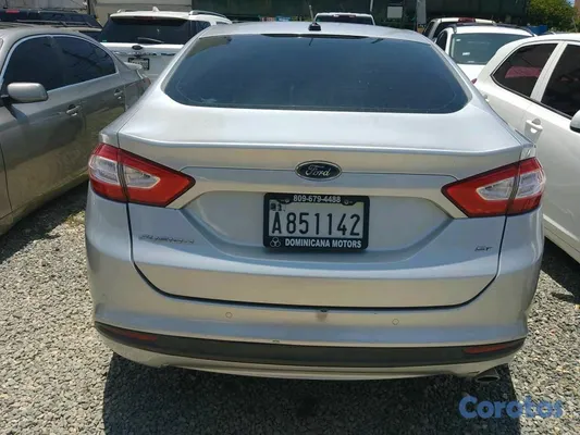 2014 Ford Fusion — foto 4 / 10