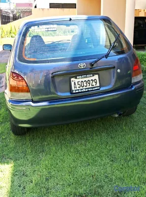 2000 Toyota Starlet — foto 5 / 6