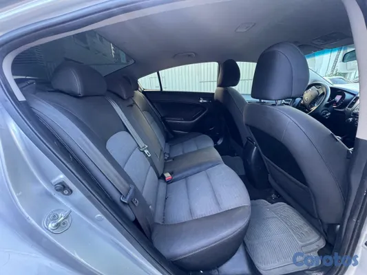 2014 Kia Forte — foto 9 / 9