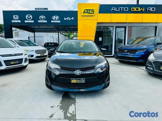 2017 Toyota Corolla — foto 8 / 10