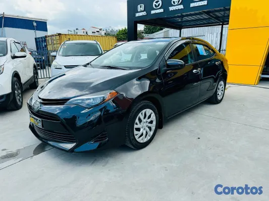 2017 Toyota Corolla — foto 9 / 10
