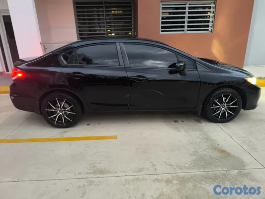 2015 Honda Civic — foto 5 / 10