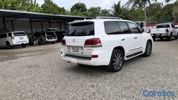 2010 Lexus Lx — foto 2 / 12