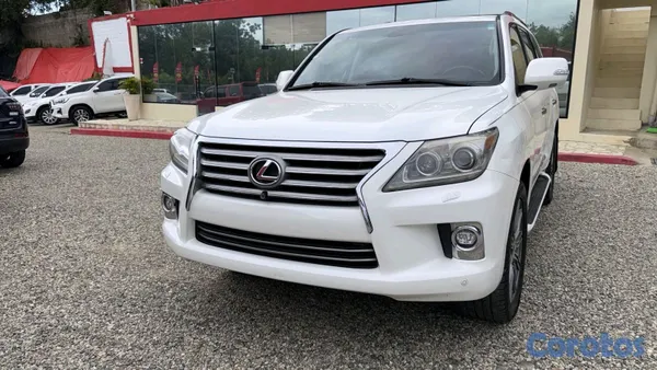 2010 Lexus Lx — foto 7 / 12