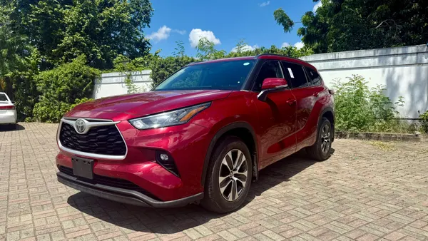 2020 Toyota Highlander — foto 5 / 9