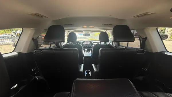 2020 Toyota Highlander — foto 8 / 9