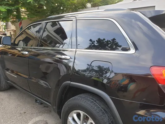 2015 Jeep Grand Cherokee — foto 4 / 9