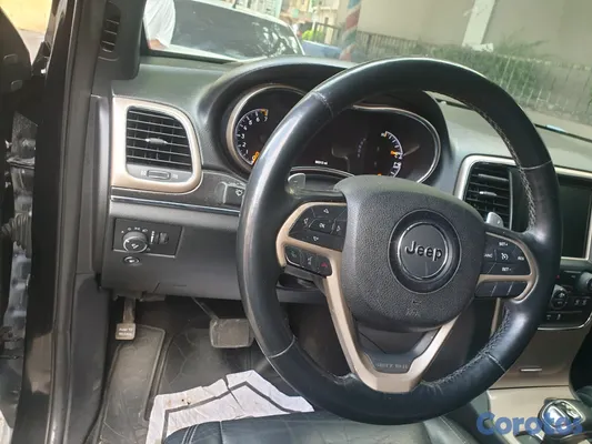 2015 Jeep Grand Cherokee — foto 6 / 9