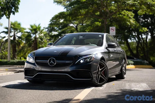 2016 Mercedes-Benz Clase C