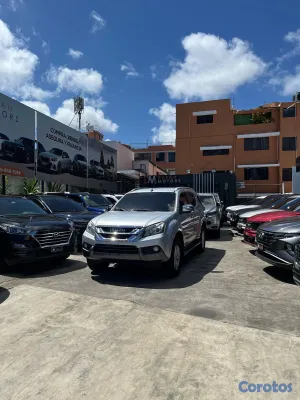 2015 Isuzu Mux