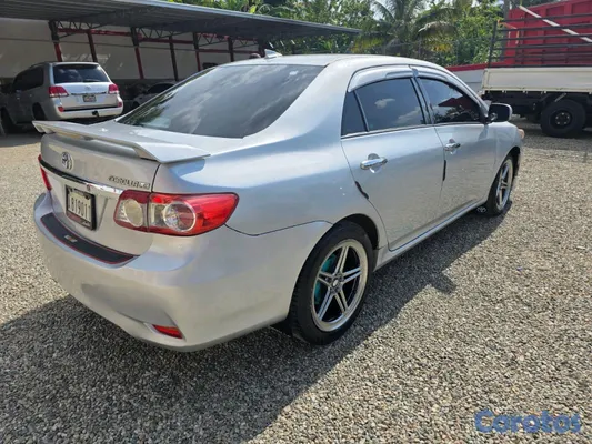 2012 Toyota Corolla — foto 4 / 8