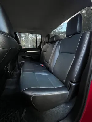 2023 Toyota Hilux — foto 8 / 9