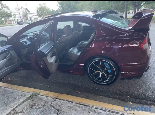2010 Honda Civic — foto 4 / 15