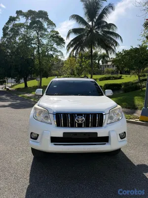 2010 Toyota Land Cruiser Prado