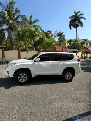 2010 Toyota Land Cruiser Prado — foto 8 / 10
