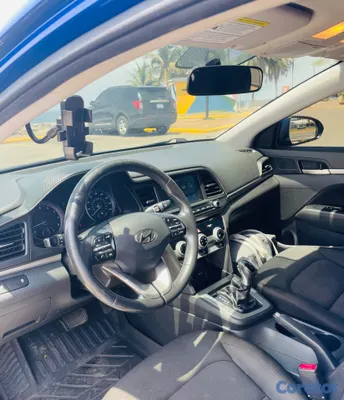 2020 Hyundai Elantra — foto 6 / 7