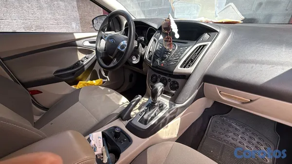 2014 Ford Focus — foto 5 / 5