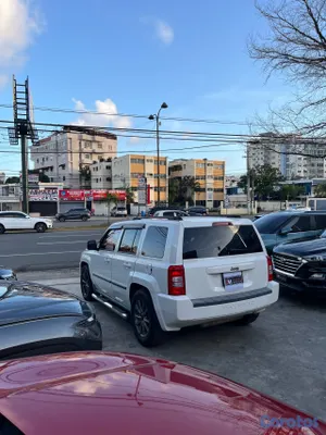2010 Jeep Patriot — foto 7 / 10