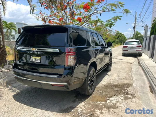 2023 Chevrolet Tahoe — foto 2 / 9