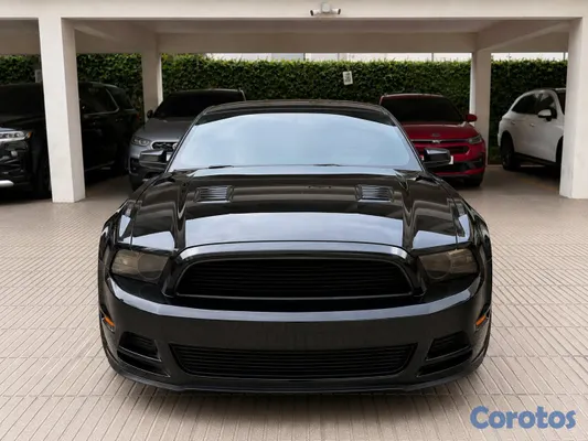 2014 Ford Mustang — foto 9 / 11