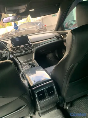 2018 Honda Accord — foto 4 / 6