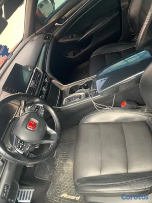 2018 Honda Accord — foto 5 / 6
