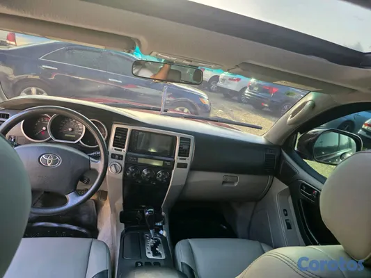 2006 Toyota 4 Runner — foto 6 / 8