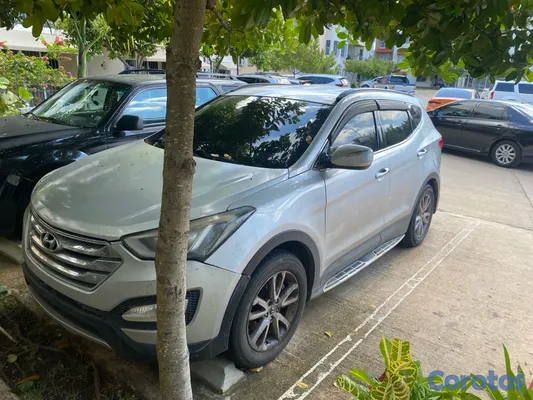 2014 Hyundai Santa Fe — foto 2 / 6