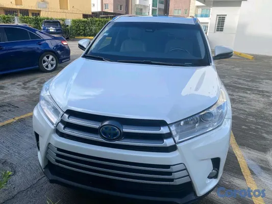 2017 Toyota Highlander